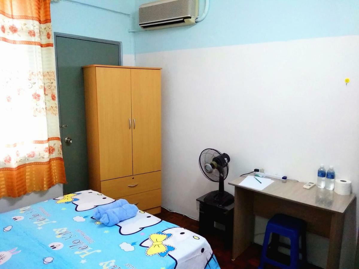 H Homestay Sibu - 1000Mbps 1Gbps Wifi, Astro & Auto Gate Parking Semi Detached House! Exterior foto